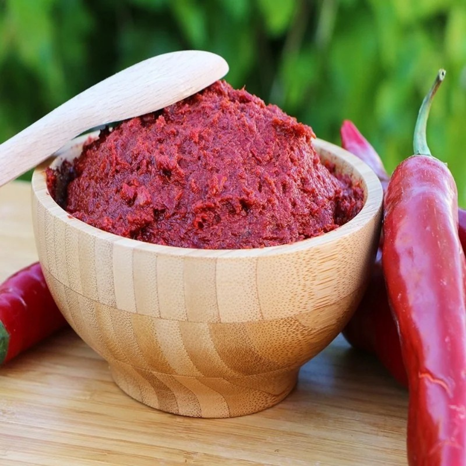 Ev Yapımı Hatay  Acı Biber Salçası